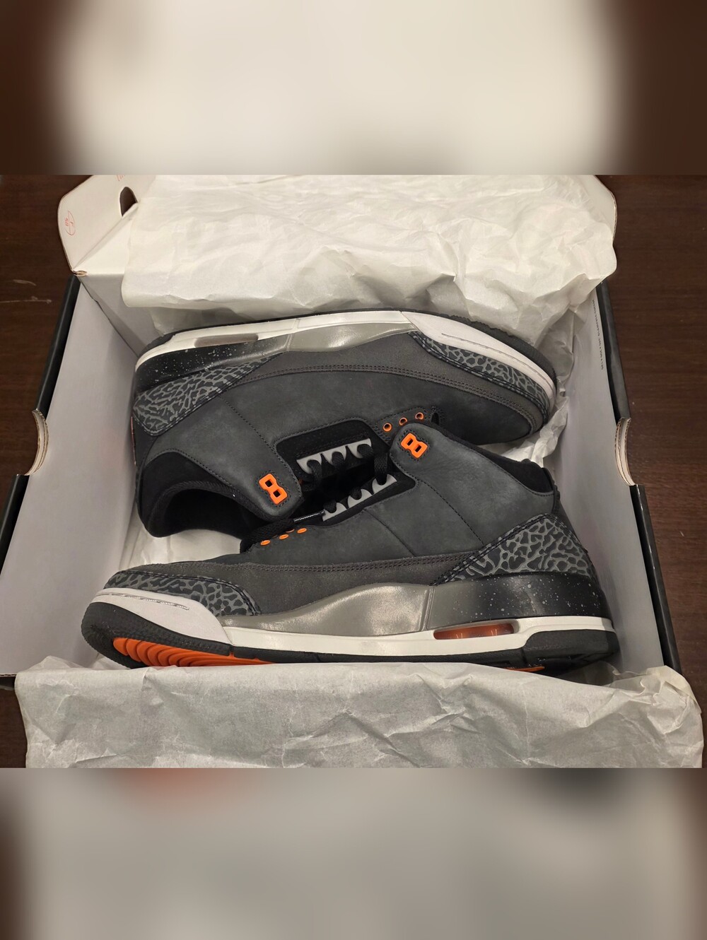AIR JORDAN 3 RETRO - NIGHT STADIUM/TOTAL ORANGE Size 11 - Picture 6 of 8